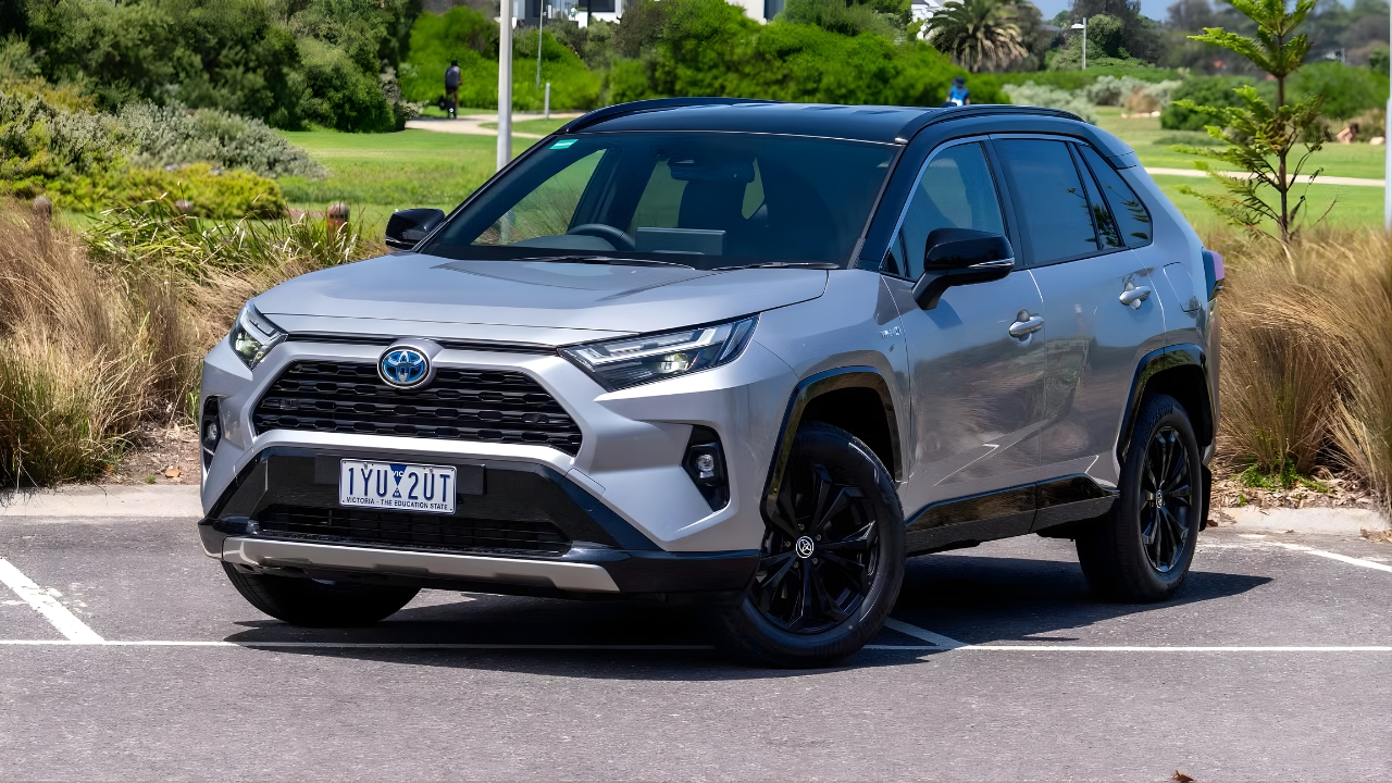 Toyota RAV4 Hybrid Revealed: Comfortable Ride, Smart Features, and All-Wheel Drive